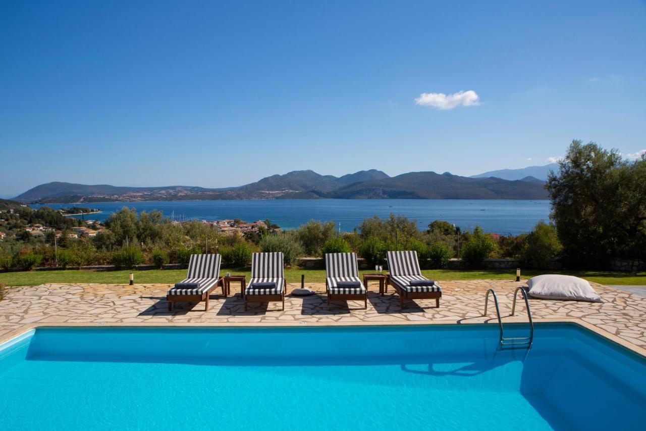 Villa Artemis Nikiana Exteriör bild