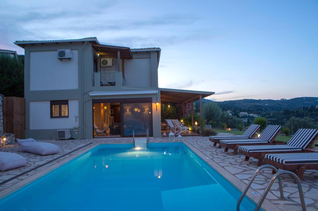 Villa Artemis Nikiana Exteriör bild