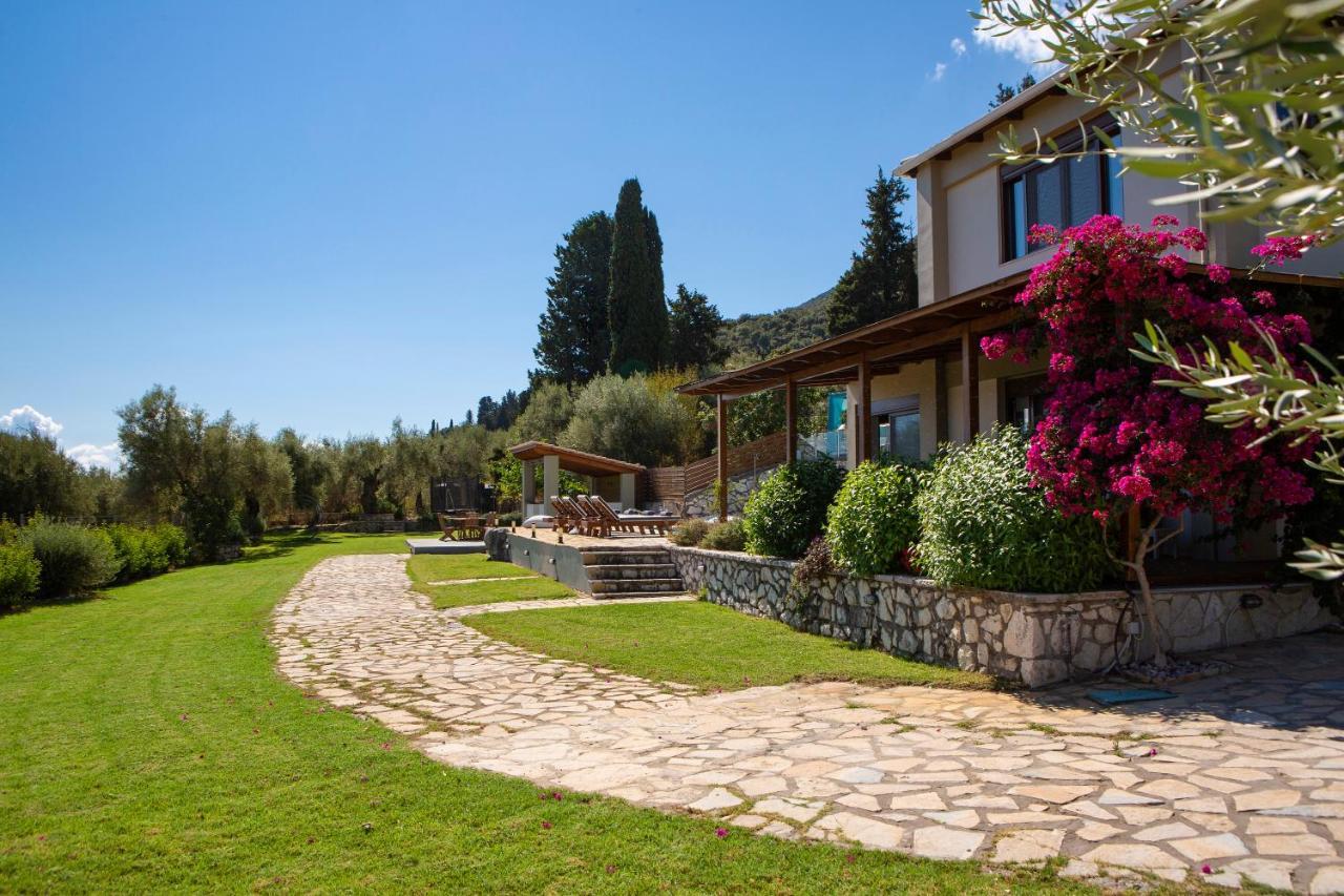 Villa Artemis Nikiana Exteriör bild