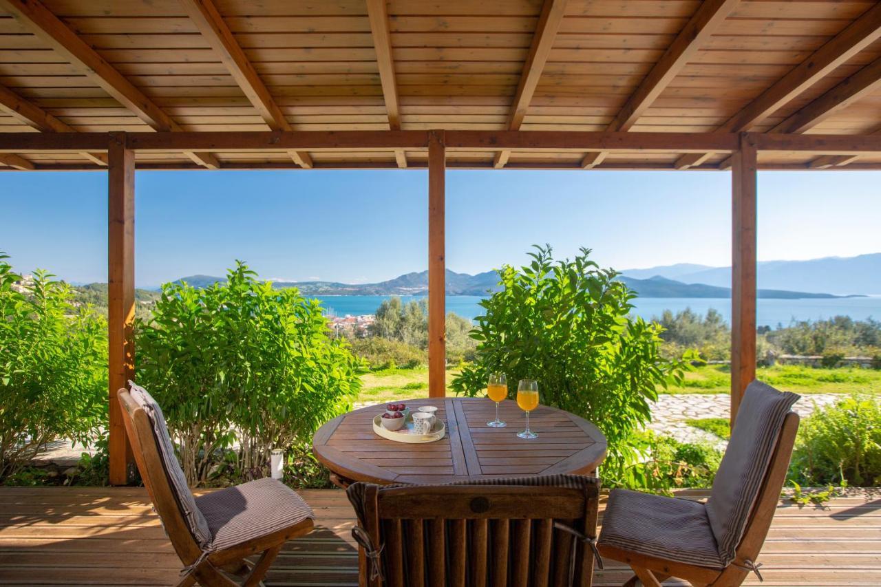 Villa Artemis Nikiana Exteriör bild